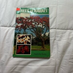 Trees of Hawai'i Book by Angela Kay Kepler